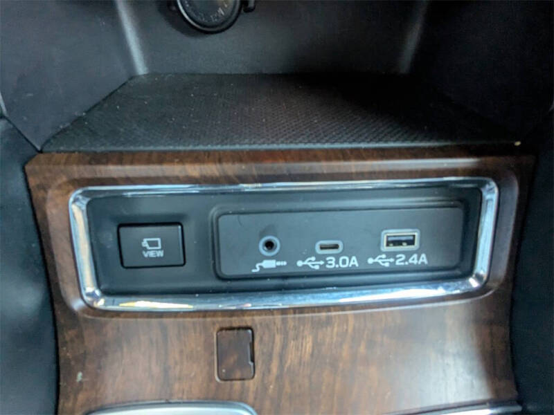 2025 Subaru Ascent Touring