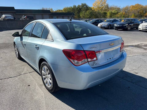 2011 Chevrolet Cruze LS