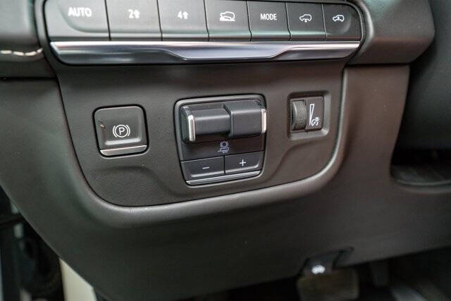 2022 Cadillac Escalade Sport Platinum