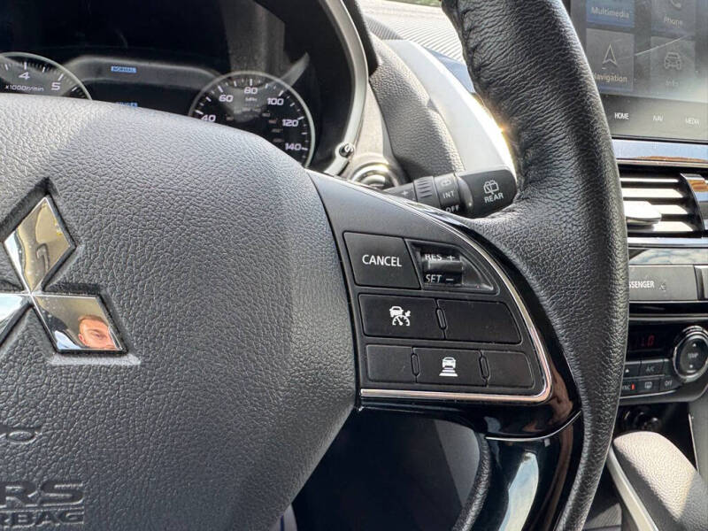 2025 Mitsubishi Eclipse Cross SE