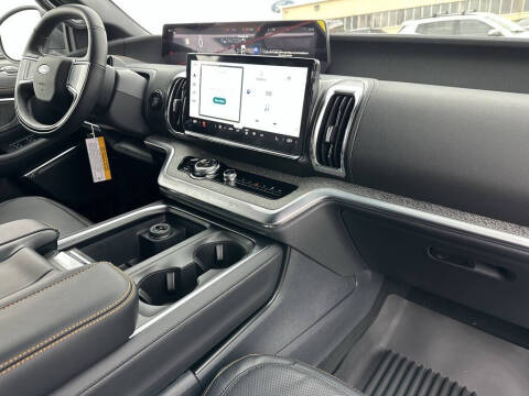 2025 Ford Expedition Tremor