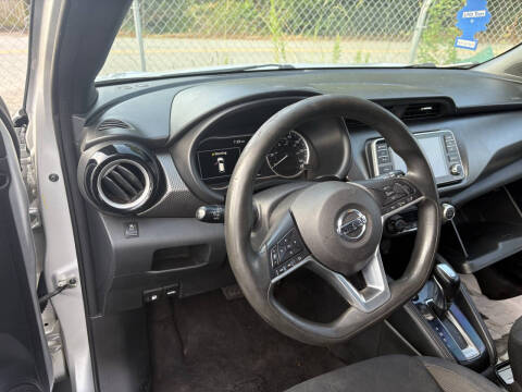 2018 Nissan Kicks S