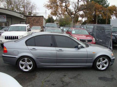 2004 BMW 3 Series 325i