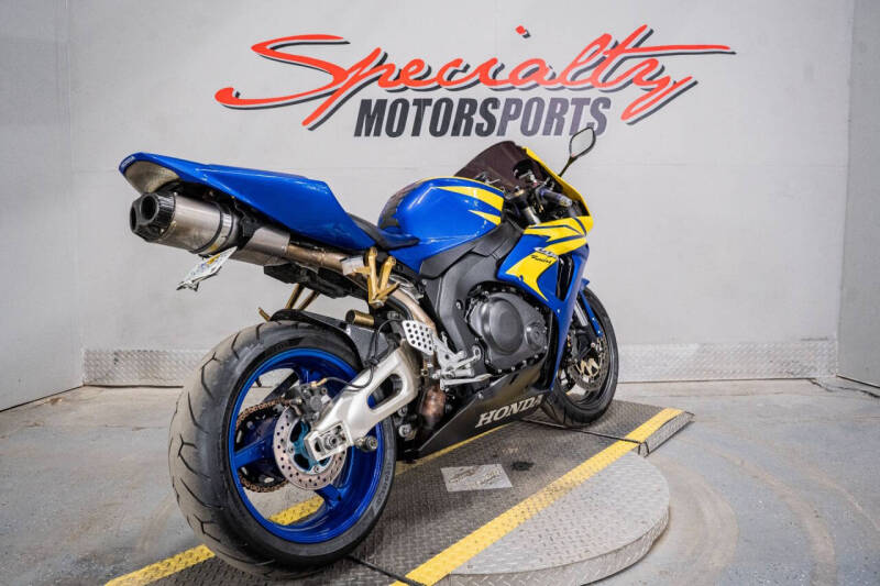 2006 Honda CBR1000RR