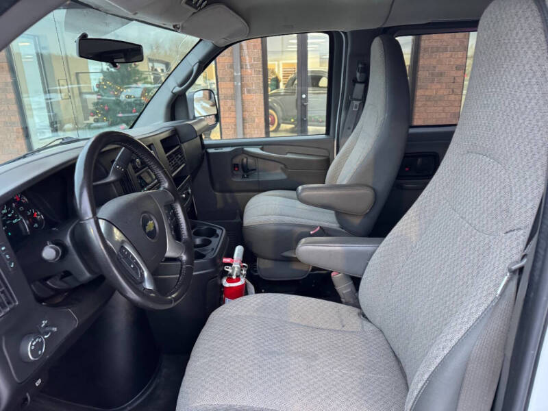 2012 Chevrolet Express LT 2500