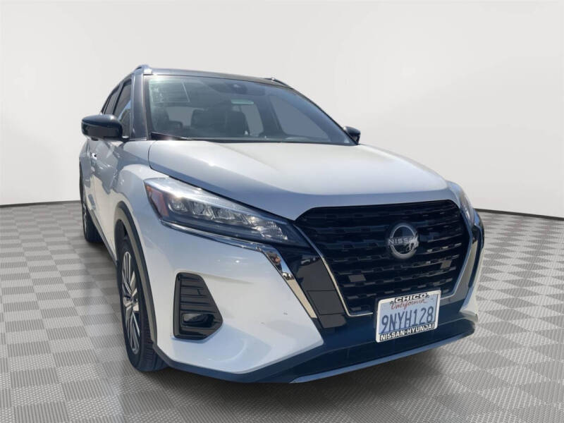 2024 Nissan Kicks SR