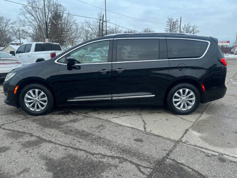 2019 Chrysler Pacifica Touring L