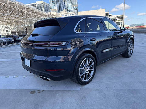 2024 Porsche Cayenne