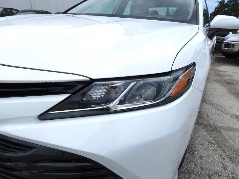 2020 TOYOTA Camry Sedan - $18,900