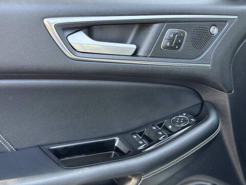 2020 Ford Edge ST