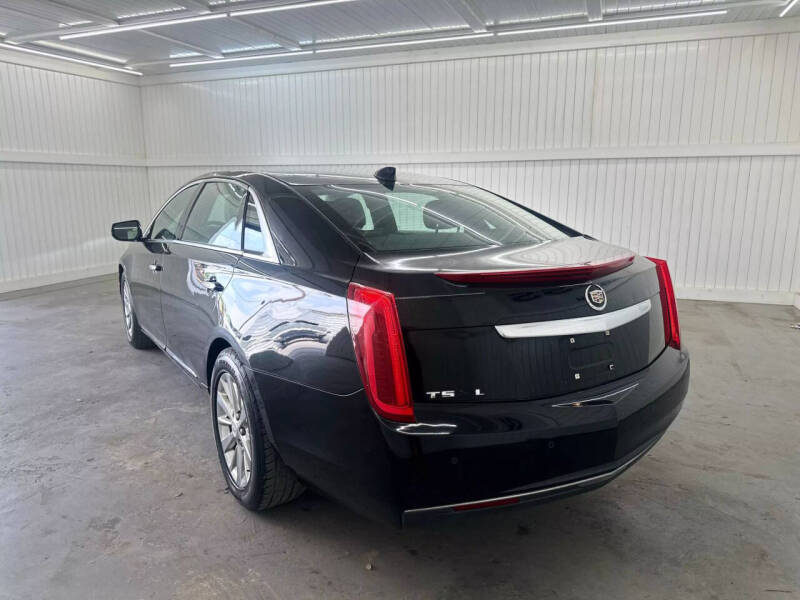 2015 Cadillac XTS Pro Coachbuilder-Limo