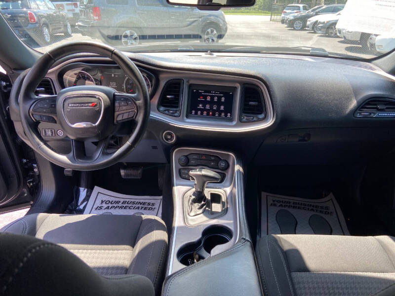 2019 Dodge Challenger SXT