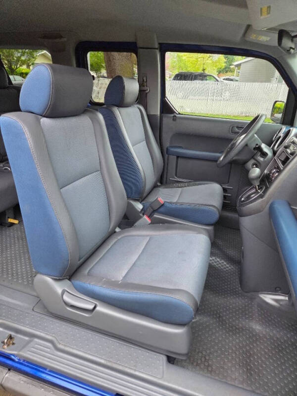 2004 Honda Element LX