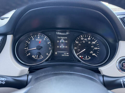 2017 Nissan Rogue SV