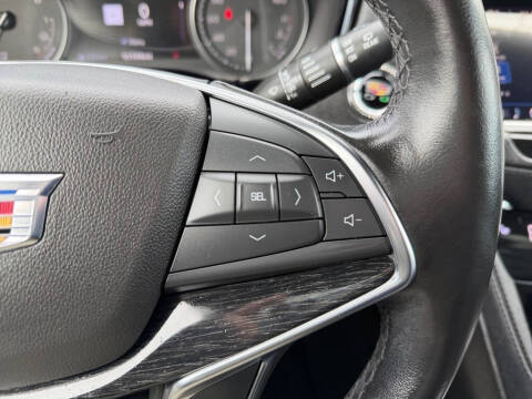 2021 Cadillac XT5 Premium Luxury