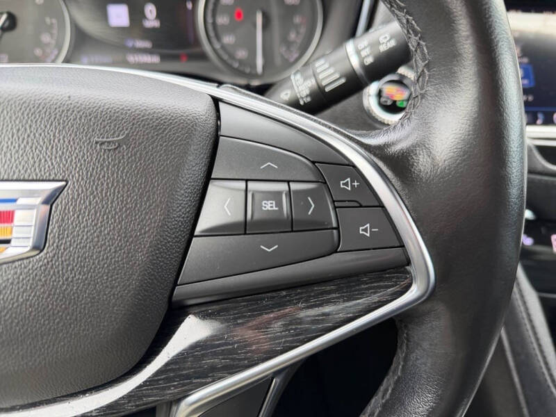 2021 Cadillac XT5 Premium Luxury