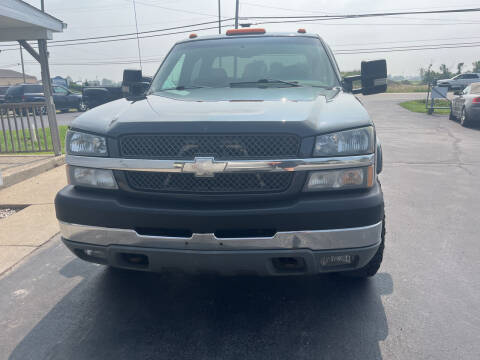 2003 Chevrolet Silverado 2500HD for sale at HEDGES USED CARS in Carleton MI
