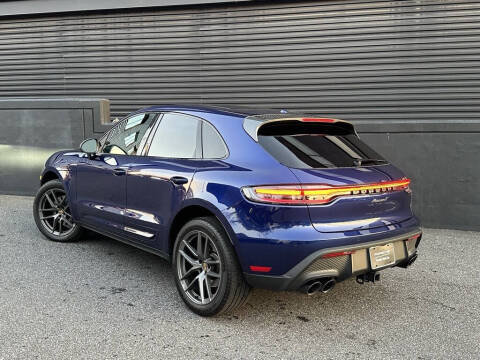 2024 Porsche Macan T