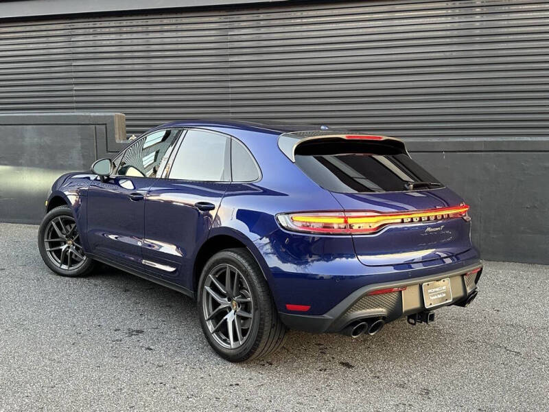 2024 Porsche Macan T