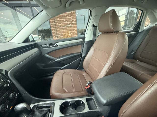 2021 Volkswagen Passat SE