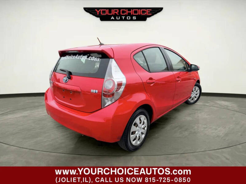 2013 Toyota Prius c Two