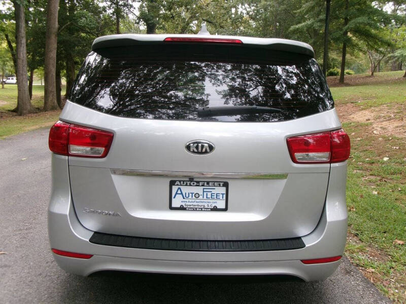 2018 Kia Sedona L