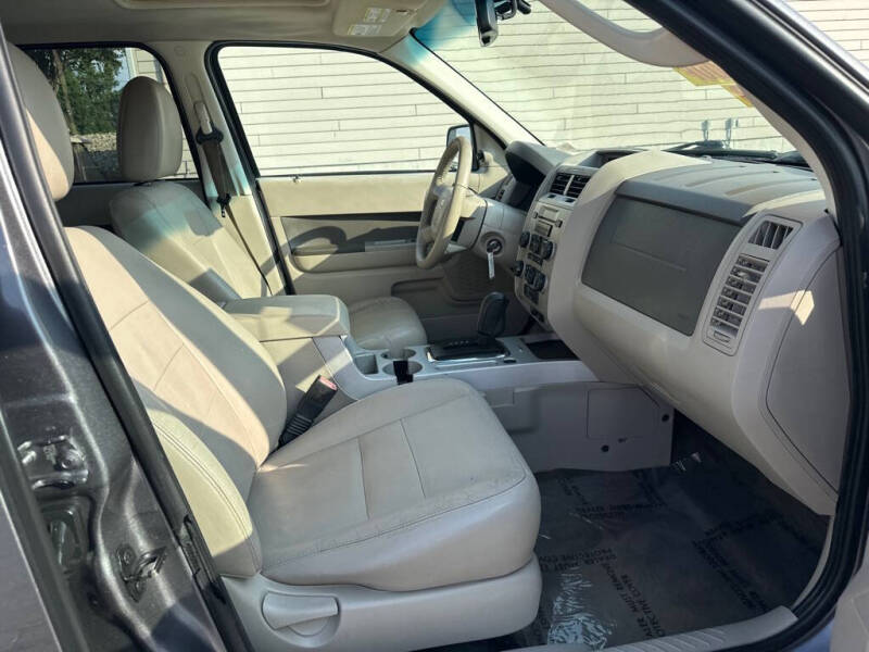 2010 Ford Escape XLT