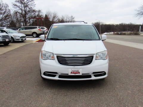 2014 Chrysler Town and Country Touring