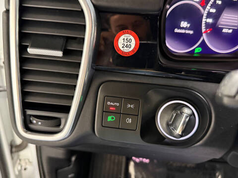 2022 Porsche Cayenne