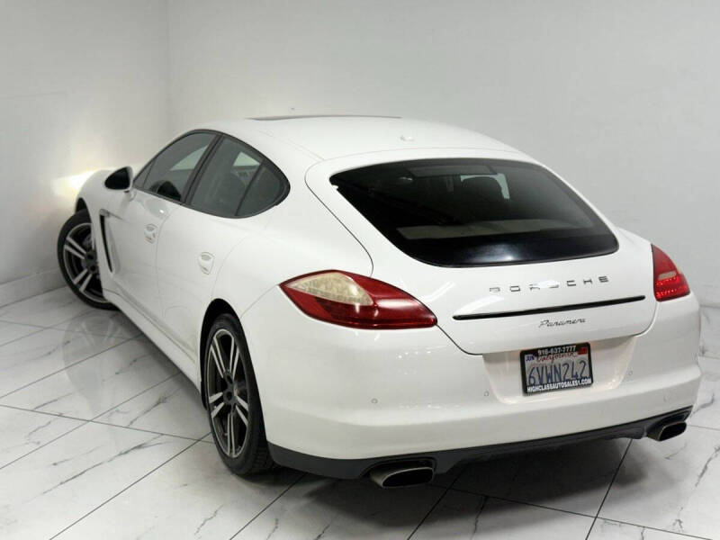 2012 Porsche Panamera