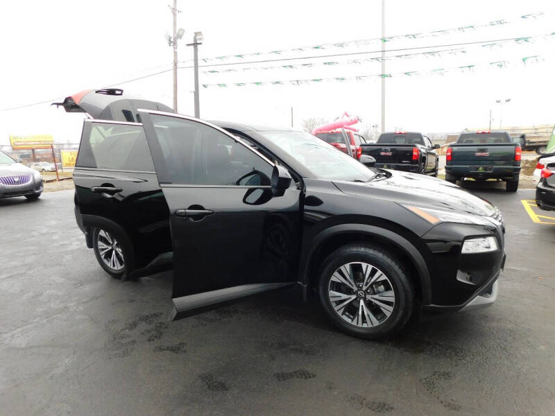 2023 Nissan Rogue SV