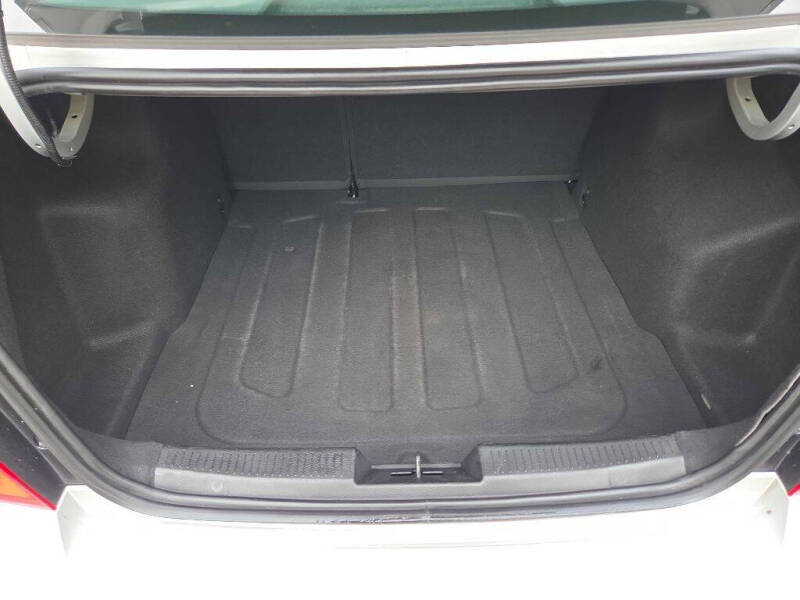 2016 Chevrolet Sonic LT Auto