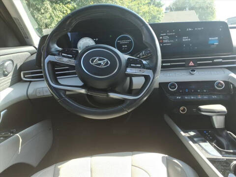 2023 Hyundai Elantra Hybrid Limited