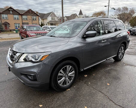 2019 Nissan Pathfinder SV