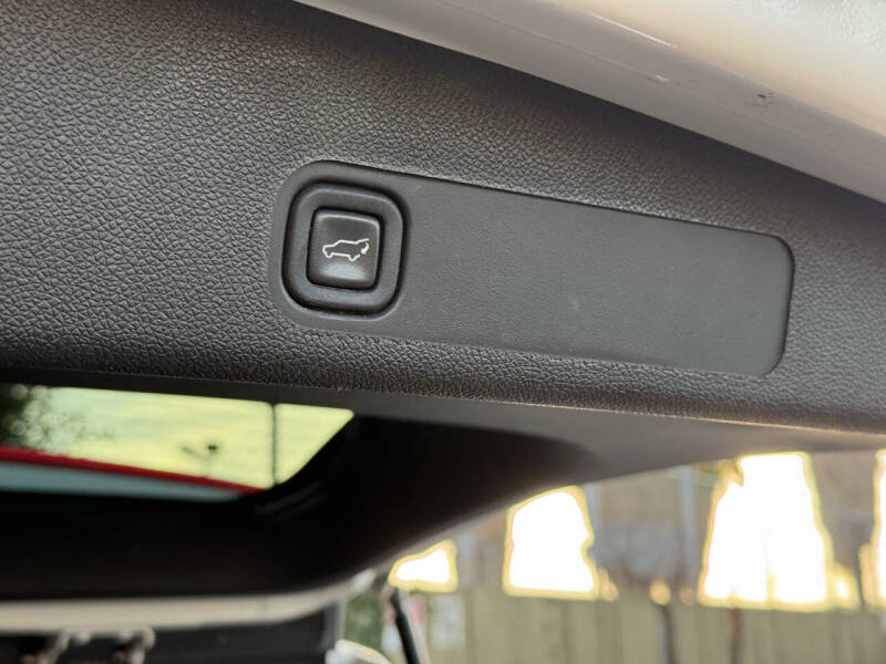 2012 Cadillac Escalade Hybrid Platinum Hybrid