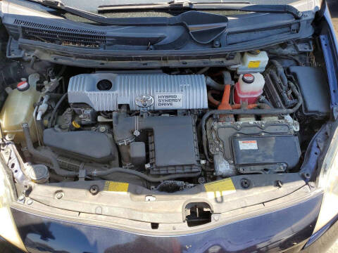 2014 Toyota Prius Two