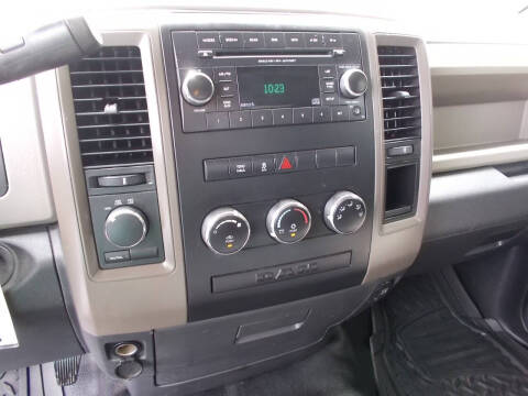 2012 RAM 1500 ST