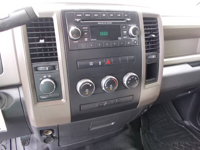 2012 RAM 1500 ST