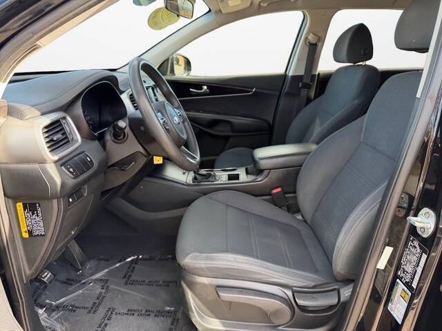 2018 Kia Sorento LX