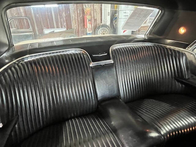 1965 Ford Thunderbird