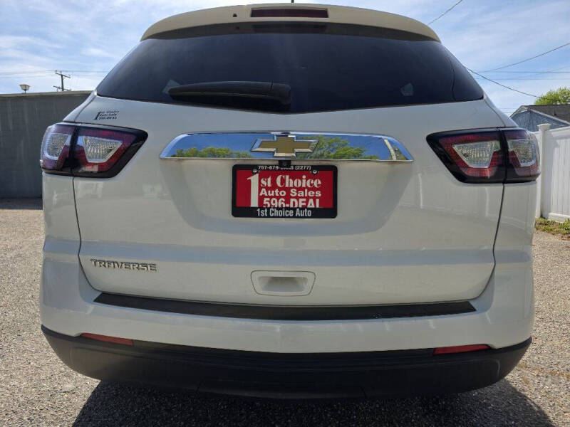 2017 Chevrolet Traverse LS