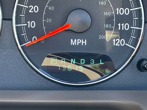 2004 Chrysler Sebring LXi