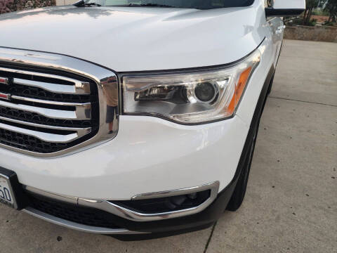 2017 GMC Acadia SLT-1