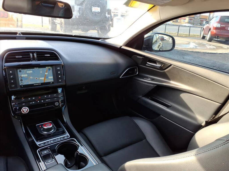 2017 Jaguar XE 20d Premium