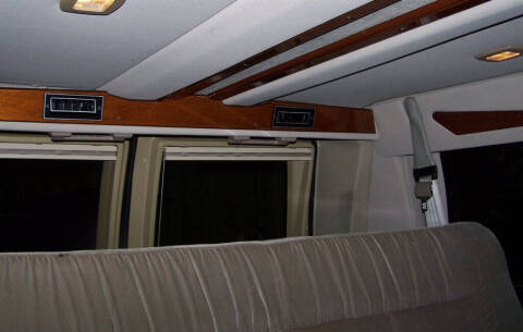 2000 Ford E-Series E-150