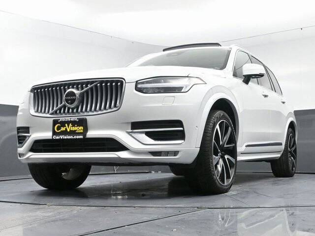 2024 Volvo XC90 B5 Plus Bright Theme