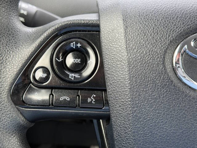 2020 Toyota Prius L Eco