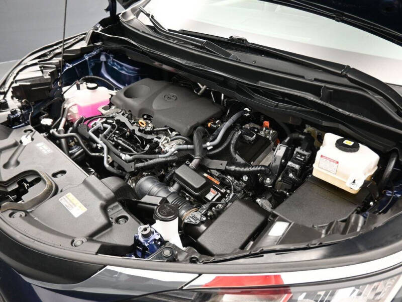 2022 Toyota Sienna LE 8-Passenger