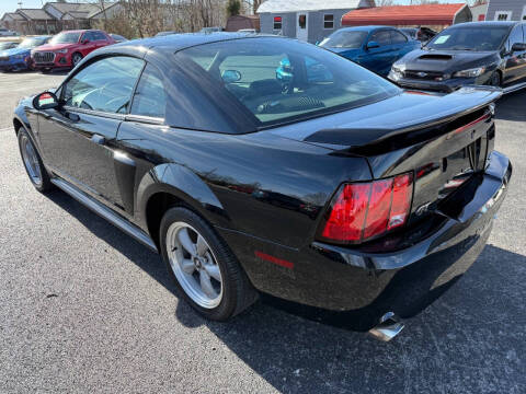 2002 Ford Mustang GT Deluxe