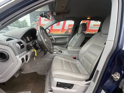 2005 Porsche Cayenne Tiptronic